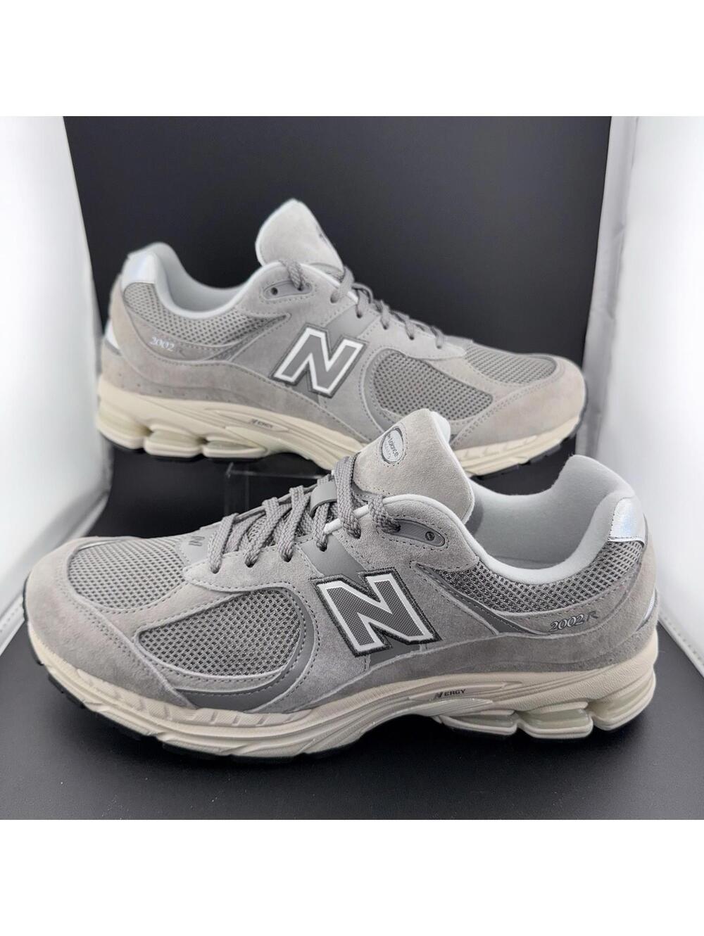 NIB Authentic "Marblehead" Size 11.5 - New Balance 2002R